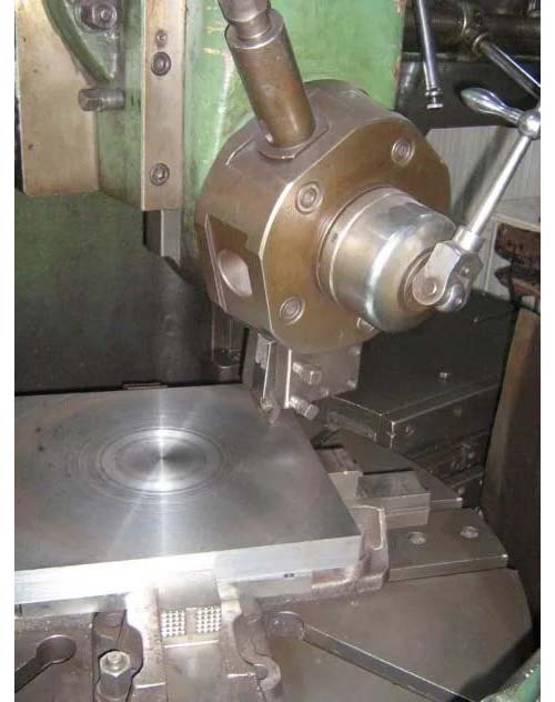 Фото токарно-карусельного верстата 1510 1510 Фото токарно-карусельного верстата 1510